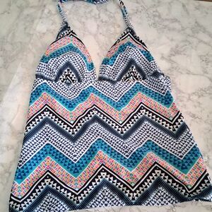 🩱Gap Tankini Top With Chevron Design Size Small
